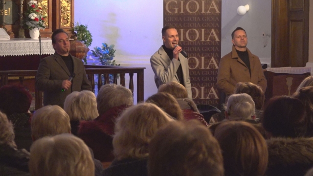 Pop operné trio GIOIA spievalo v evanjelickom kostole