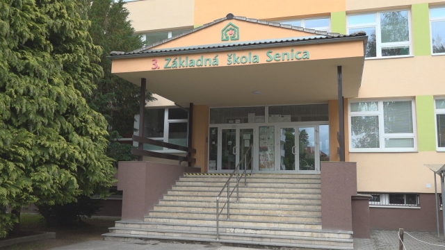 Základná škola na Sadovej ulici organizuje letnú školu