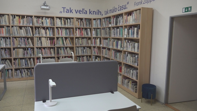 Záhorská knižnica postupne modernizuje svoje priestory